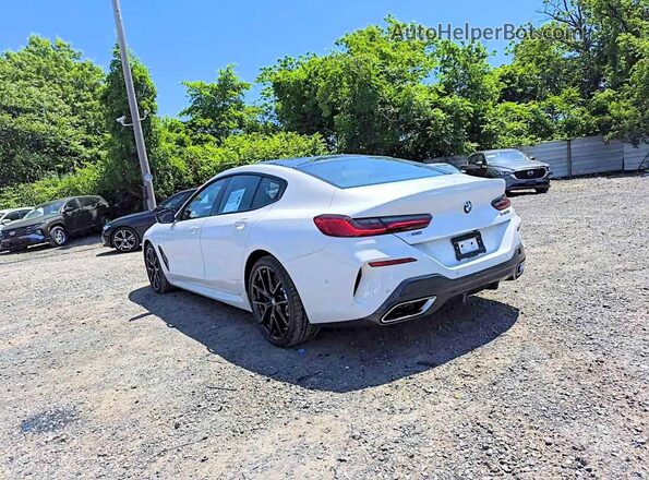 WBAGV8C00TCX07870 2026 BMW M8 White უკანა მარცხენა