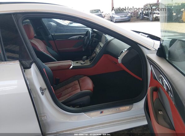 WBAGV8C03LCE47824 2020 BMW M8 White Սալոնի դիմացի տեսք
