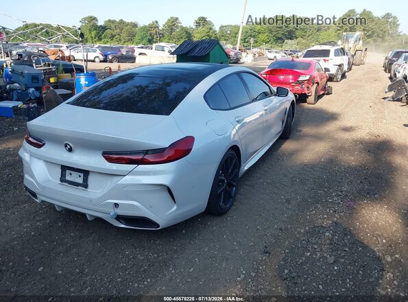 WBAGV8C05MCF63723 2021 BMW M8 White Задня права чверть