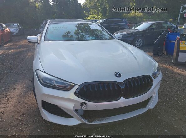 WBAGV8C05MCF63723 2021 BMW M8 White Вид щитка приладів