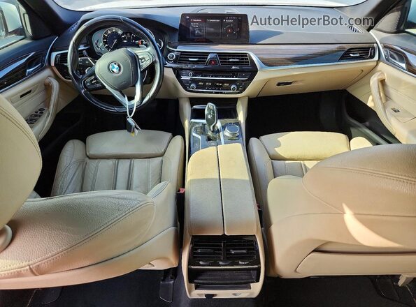 WBAJA5C3XHG456074 2017 BMW 5 SERIES White Առջևի վահանակի տեսք