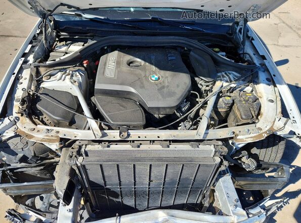 WBAJA5C50KG900930 2019 BMW 5 SERIES White Widok wnętrza z tyłu