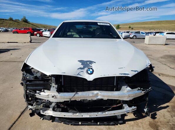 WBAJA5C50KG900930 2019 BMW 5 SERIES White Widok z przodu