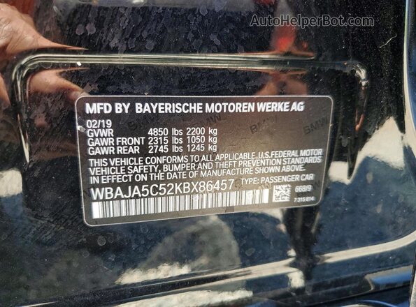 WBAJA5C52KBX86457 2019 BMW 5 SERIES Black ძრავის განყოფილების ხედი