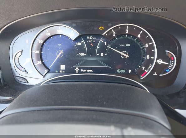 WBAJA5C53KWW43610 2019 BMW 5 SERIES Silver Widok tylnych siedzeń