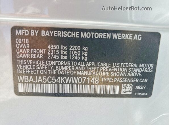 WBAJA5C54KWW07148 2019 BMW 5 SERIES Silver Вид підкапотного простору