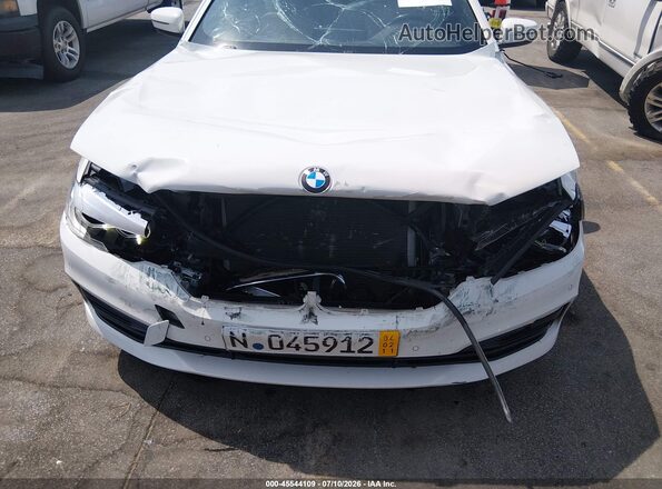 WBAJA7C36HG904807 2017 BMW 5 SERIES White წინა ხედი