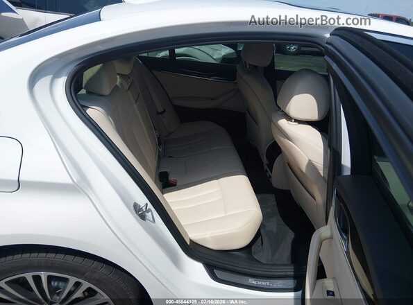 WBAJA7C36HG904807 2017 BMW 5 SERIES White VIN კოდის სტიკერის ხედი