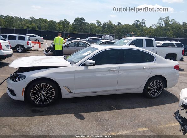 WBAJA7C36HG904807 2017 BMW 5 SERIES White სალონის 360-გრადუსიანი ხედი