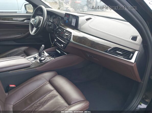 WBAJA7C39HG905708 2017 BMW 5 SERIES Черный Вид салона спереди