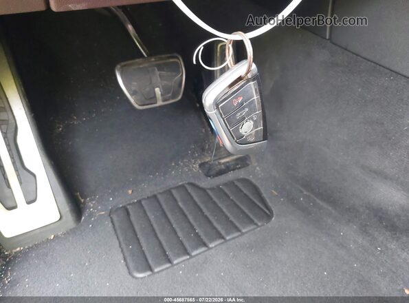 WBAJA7C39HG905708 2017 BMW 5 SERIES Черный Вид панели приборов