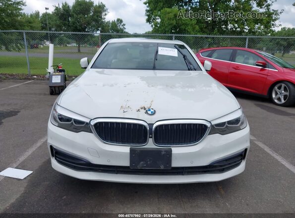 WBAJA7C53KWW13633 2019 BMW 5 SERIES White Սարքավորումների վահանակի տեսք