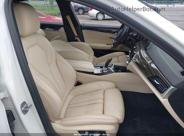 WBAJA7C53KWW13633 2019 BMW 5 SERIES White Սալոնի դիմացի տեսք