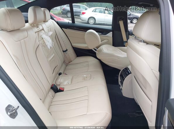 WBAJA7C53KWW13633 2019 BMW 5 SERIES White VIN կոդի պիտակի տեսք