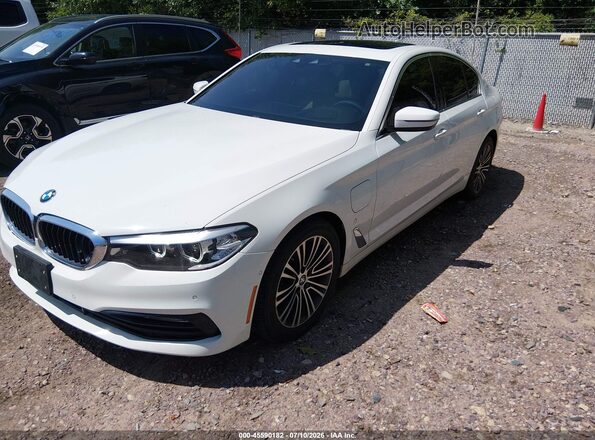 WBAJA9C50JB249317 2018 BMW 5 SERIES White Vista tres cuartos delantera izquierda