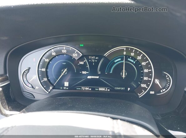 WBAJA9C51JB250573 2018 BMW 5 SERIES White Widok tylnych siedzeń