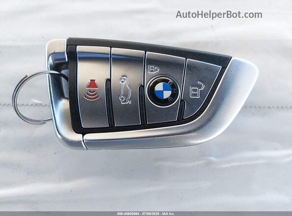 WBAJA9C53KB398550 2019 BMW 5 SERIES Black Dashboard view