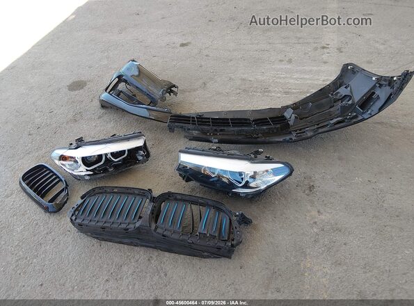 WBAJA9C53KB398550 2019 BMW 5 SERIES Black Instrument cluster view
