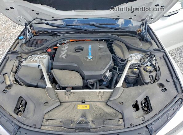 WBAJA9C53KB399374 2019 BMW 5 SERIES Белый Вид задней части салона