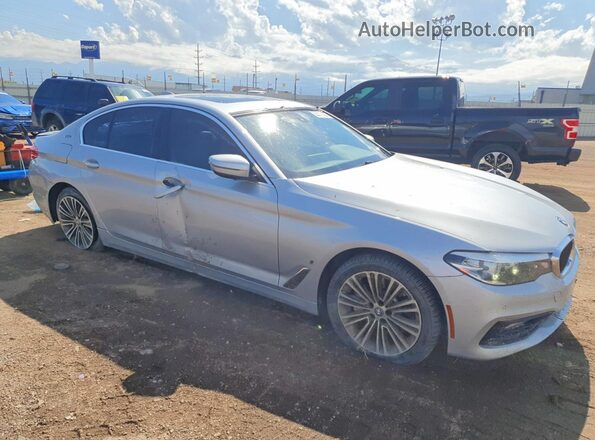 WBAJA9C54JB252883 2018 BMW 5 SERIES Silver Delantero derecho