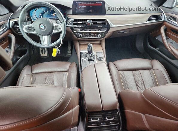 WBAJA9C57JB033139 2018 BMW 5 SERIES White Առջևի վահանակի տեսք
