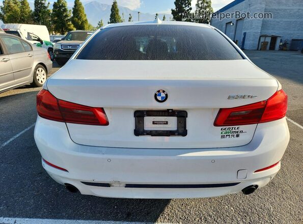 WBAJA9C57JB034260 2018 BMW 5 SERIES Белый Вид сзади
