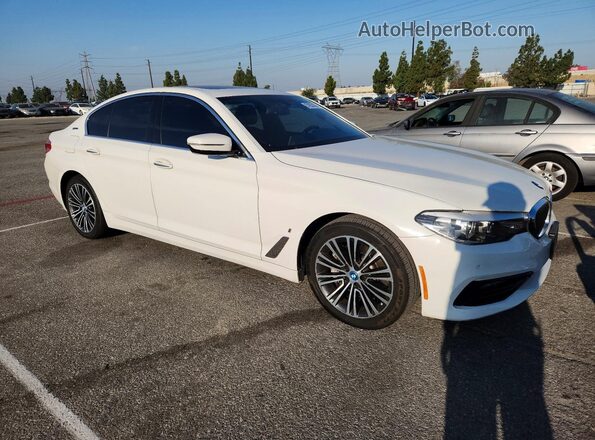 WBAJA9C57JB034260 2018 BMW 5 SERIES Белый Передняя правая четверть