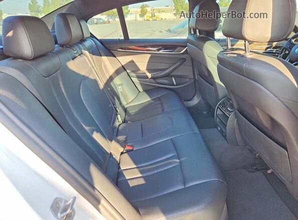 WBAJA9C57JB034260 2018 BMW 5 SERIES Белый Вид задних сидений