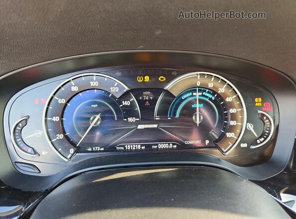 WBAJA9C57JB034260 2018 BMW 5 SERIES Белый Вид щитка приборов