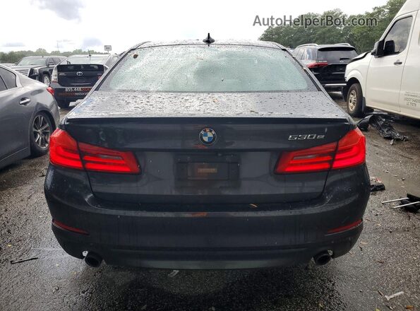 WBAJA9C57JG623280 2018 BMW 5 SERIES Gray Vista trasera
