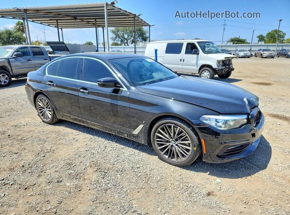 WBAJA9C58JB251302 2018 BMW 5 SERIES Черный Передняя правая четверть