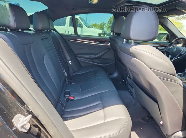 WBAJA9C58JB251302 2018 BMW 5 SERIES Черный Вид задних сидений