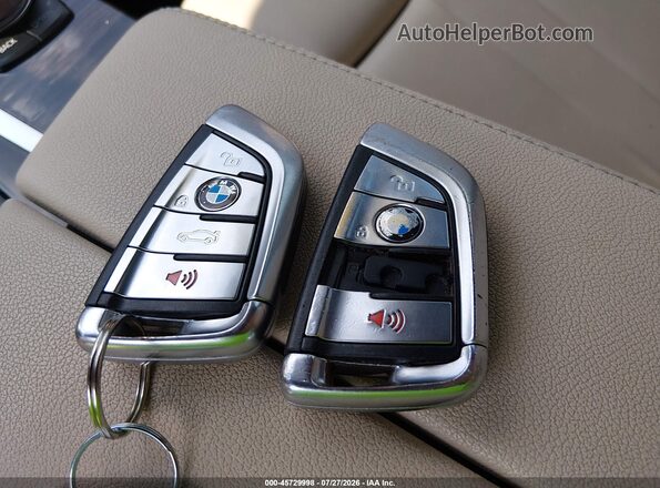 WBAJA9C58KB388161 2019 BMW 5 SERIES White Vista del salpicadero
