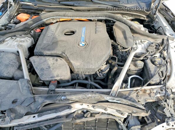 WBAJA9C59KB389769 2019 BMW 5 SERIES White უკანა სალონის ხედი