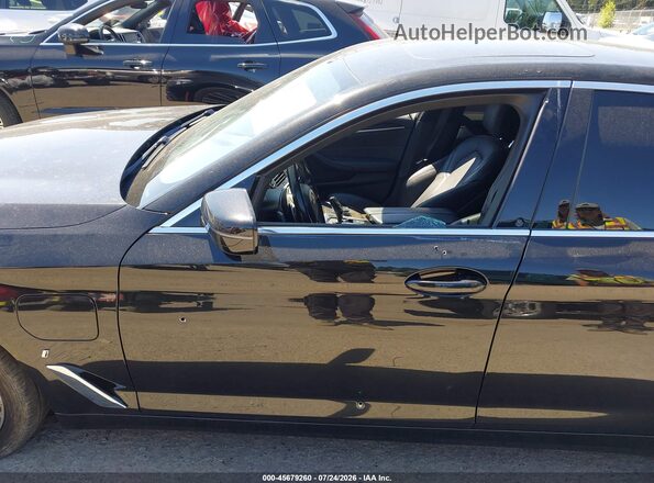 WBAJB1C51KB375363 2019 BMW 5 SERIES Black Вид спереду