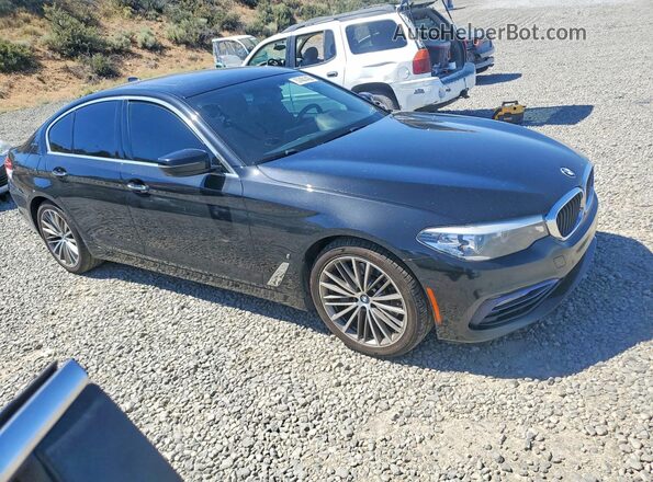 WBAJB1C52JG624111 2018 BMW 5 SERIES Black Delantero derecho