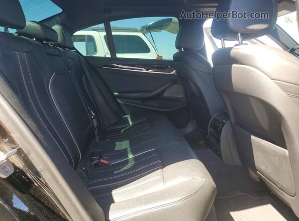 WBAJB1C52JG624111 2018 BMW 5 SERIES Black Vista de los asientos traseros