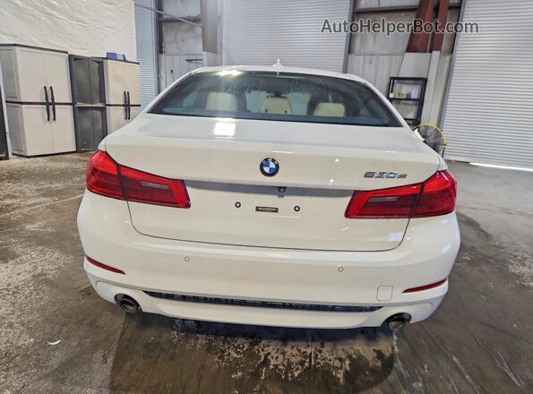 WBAJB1C55JB083990 2018 BMW 5 SERIES Белый Вид сзади