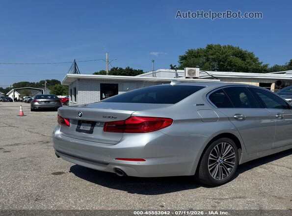 WBAJB1C56JB084145 2018 BMW 5 SERIES Silver Trasero derecho