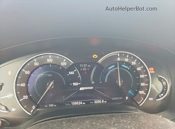 WBAJB1C56JG624211 2018 BMW 5 SERIES Белый Вид щитка приборов