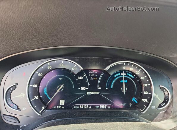WBAJB1C57JB084185 2018 BMW 5 SERIES Blue Vista del cuadro de instrumentos