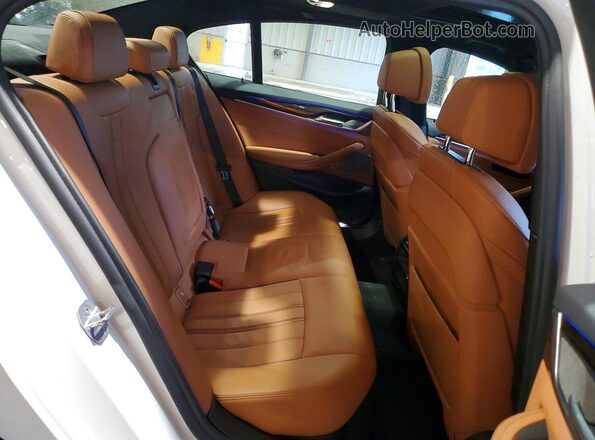 WBAJB1C5XKB376057 2019 BMW 5 SERIES White უკანა სავარძლების ხედი