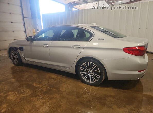 WBAJB1C5XKB376270 2019 BMW 5 SERIES Silver Trasero izquierdo