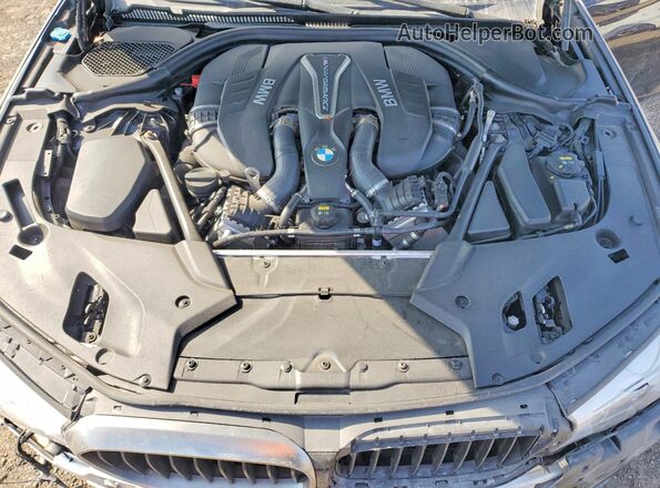 WBAJB9C50KB464629 2019 BMW M5 Black Rear interior view