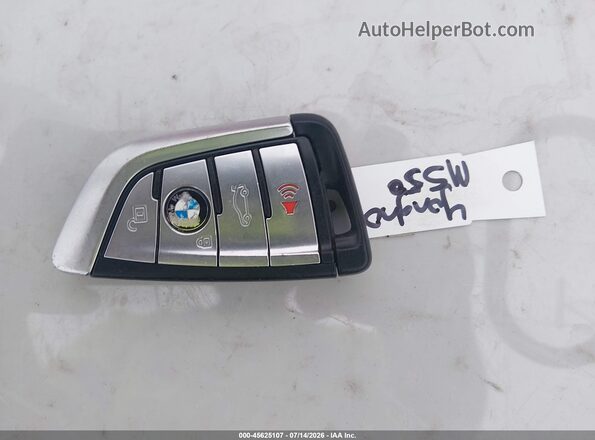 WBAJB9C54KB288345 2019 BMW 5 SERIES Black Dashboard view