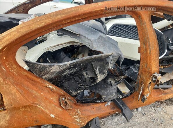 WBAJB9C56KB287651 2019 BMW M5 Charcoal Vista de los asientos traseros