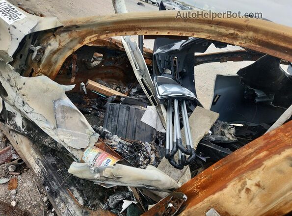WBAJB9C56KB287651 2019 BMW M5 Charcoal Vista del salpicadero