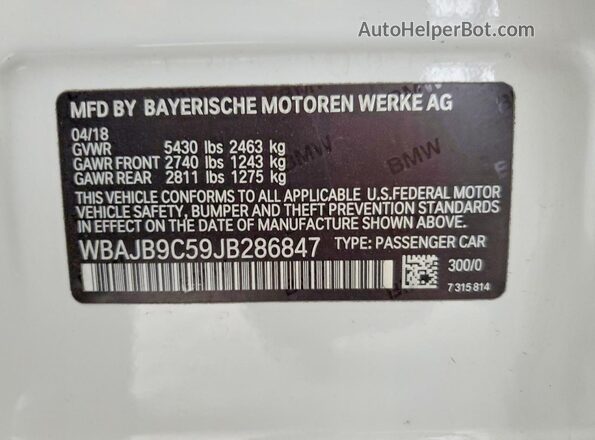 WBAJB9C59JB286847 2018 BMW M5 White Вид підкапотного простору