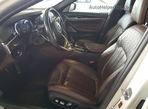 WBAJB9C59JB286847 2018 BMW M5 White Вид салону спереду