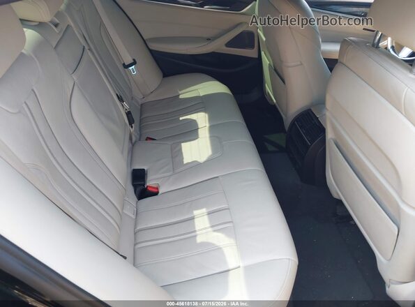 WBAJB9C59KB289054 2019 BMW 5 SERIES Black VIN կոդի պիտակի տեսք